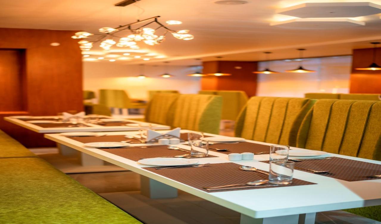 Hotel Bliss Jorhāt エクステリア 写真