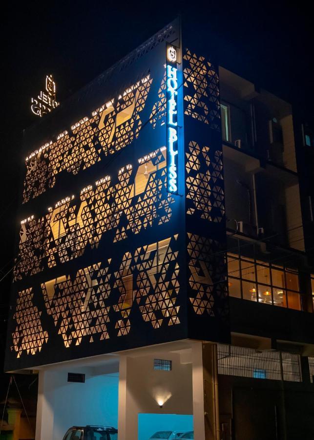 Hotel Bliss Jorhāt エクステリア 写真